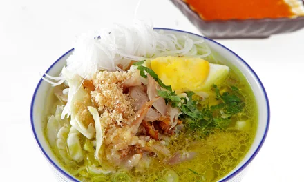 Hidangan Soto Salah Satu Ikonik Makanan Indonesia