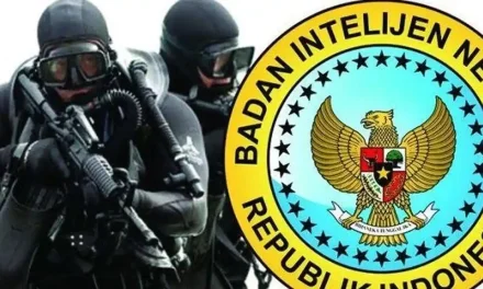 Pasukan Rahasia Atau Intelijen Yang Mencari Berbagai Informasi