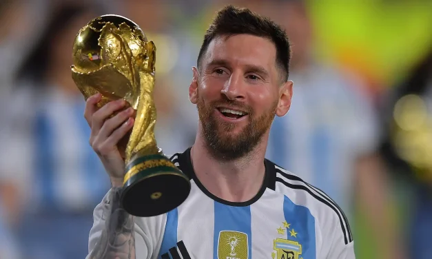 Pemain Bola Terhebat Lionel Messi Dengan Banyak Prestasi
