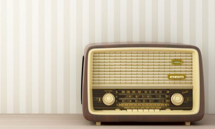 Alat Komunikasi Radio Yang Juga Memiliki Keterbatasan