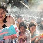 Perayaan Budaya Songkran Di Thailand Yang Seru