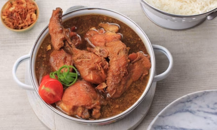 Masakan Manis Indonesia Dengan Campuran Rempah Lainnya