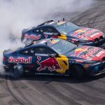 Skill Drifting Oleh Seorang Pengemudi Mobil