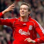Fisik Tinggi Pesepakbola Peter Crouch Pemain Inggris