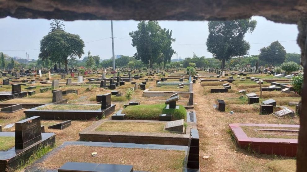 Tempat Pemakaman Umum Bagi Banyak Orang Meninggal