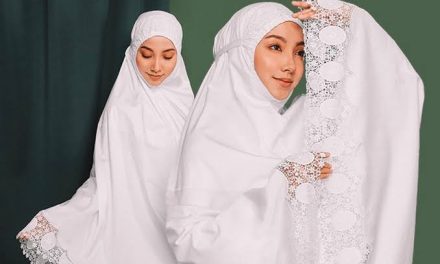 Kain Khusus Mukenah Untuk Perempuan Muslim Beribadah