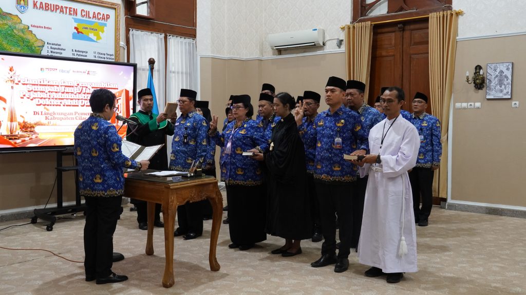 Seorang Pemerintahan Atau Pejabat Yang Memiliki Wewenang