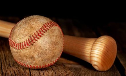 Olahraga Tim Baseball Dengan Perlengkapan Pemukul