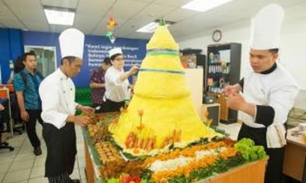 Hidangan Sakral Tumpeng Setiap Acara