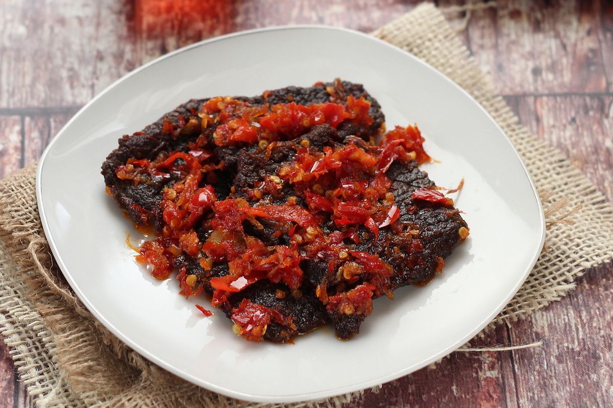 Makanan Unik Dendeng Dengan Cara Di Pukul Tipis