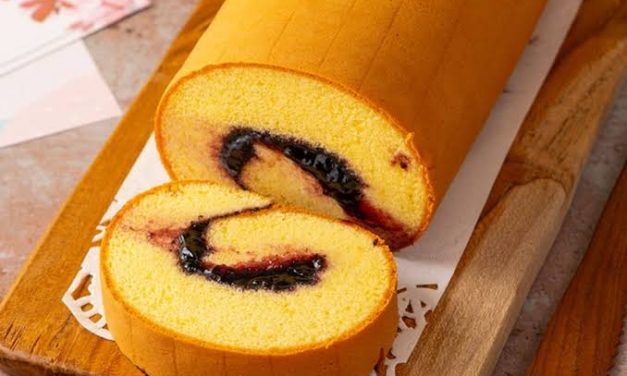 Sebuah Makanan Populer Kue Bolu Yang Lembut